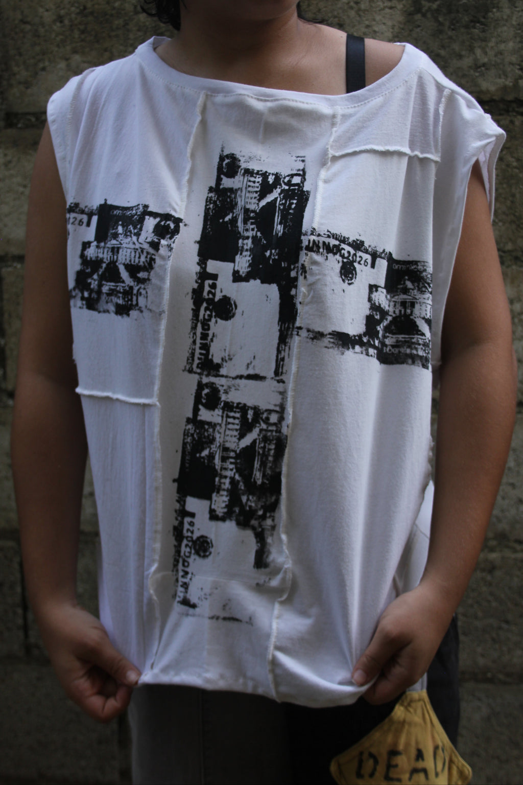 TO' A MIL vest