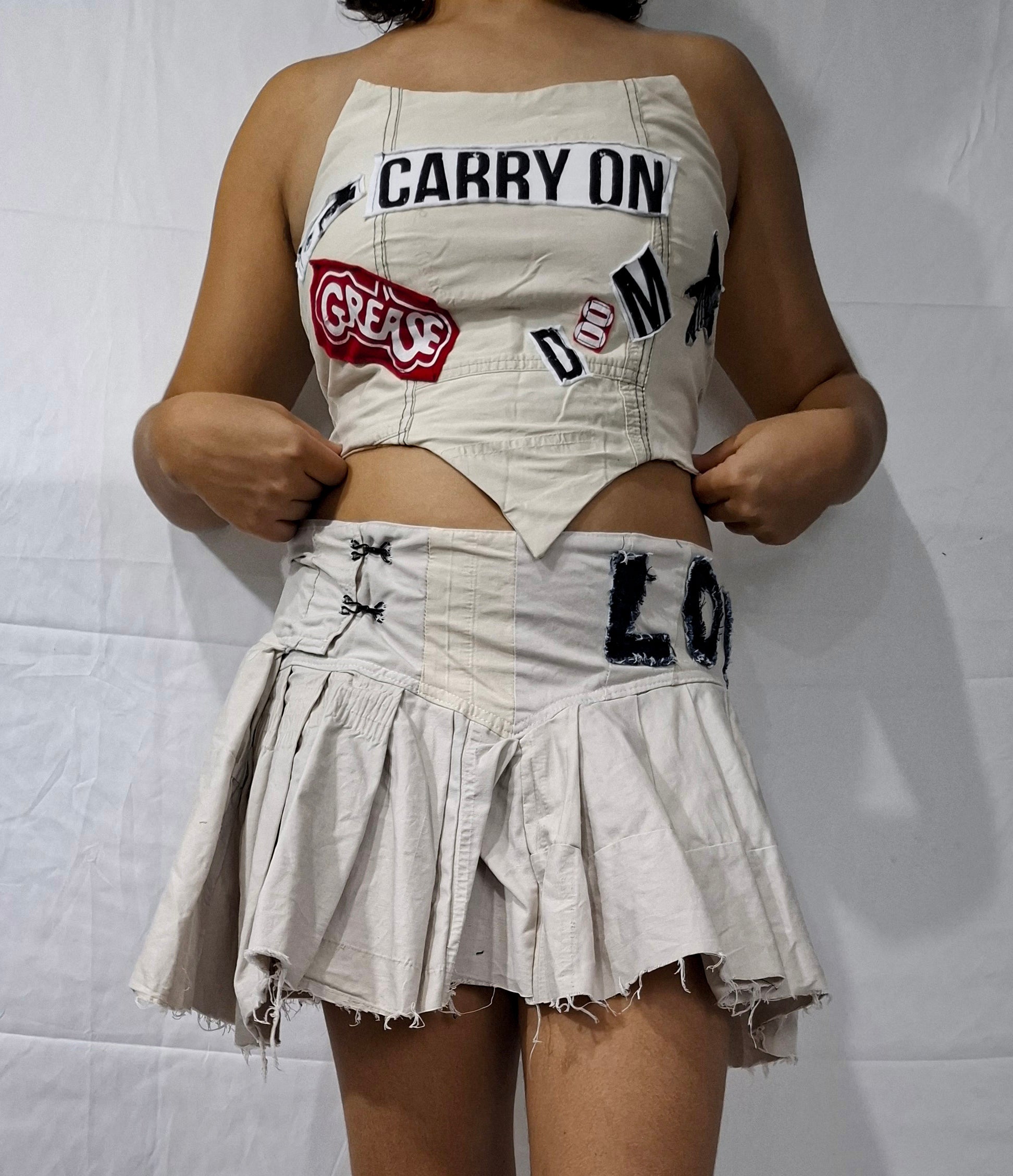 Corset top 'carry on'